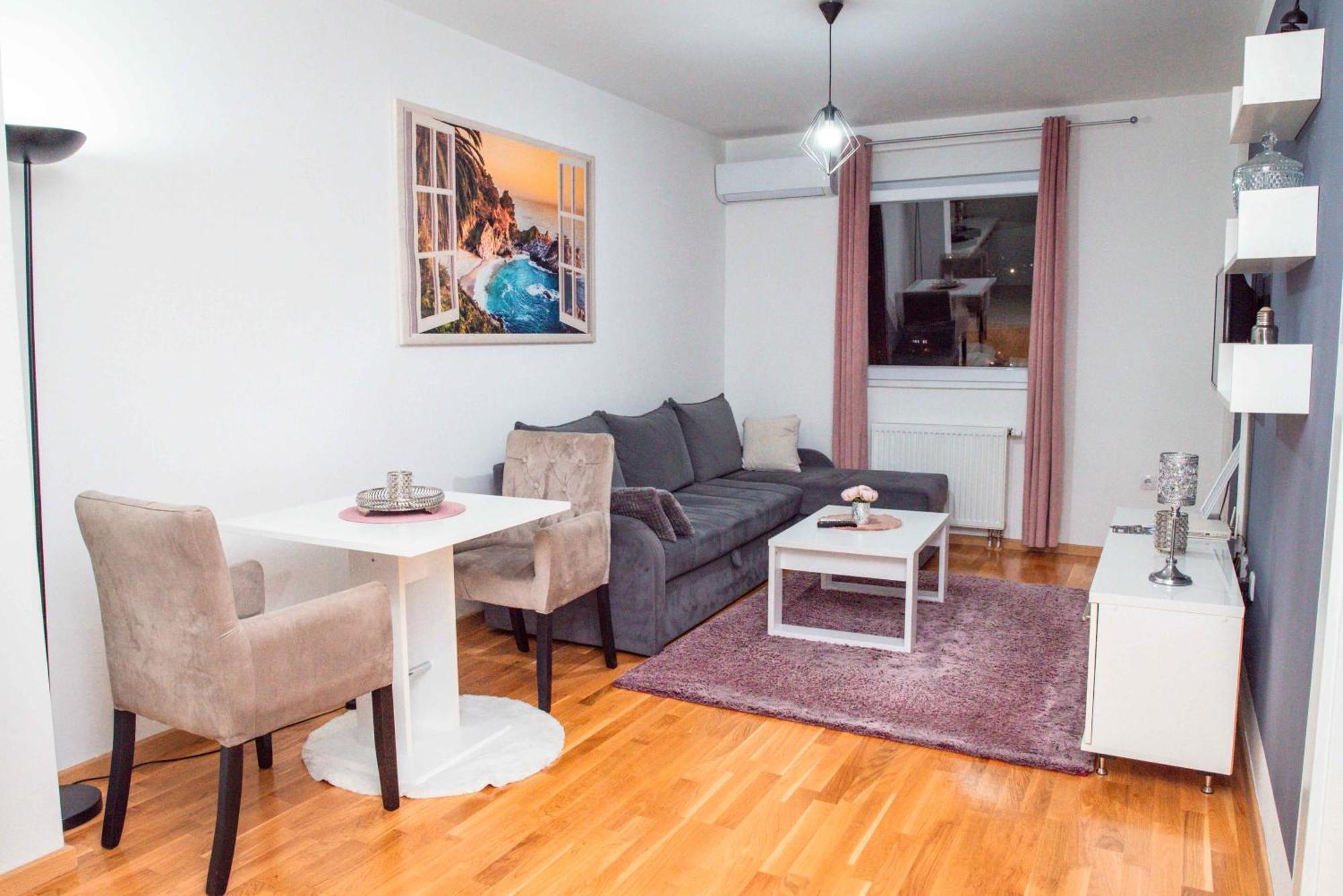 Apartman Royal 2 Ντόμποϊ Εξωτερικό φωτογραφία
